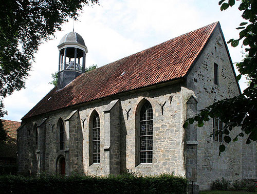 Stiftkerk vlakbij Vakantiehuisjes Weerselo